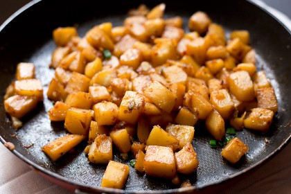 Sweet and Spicy Braised Potatoes